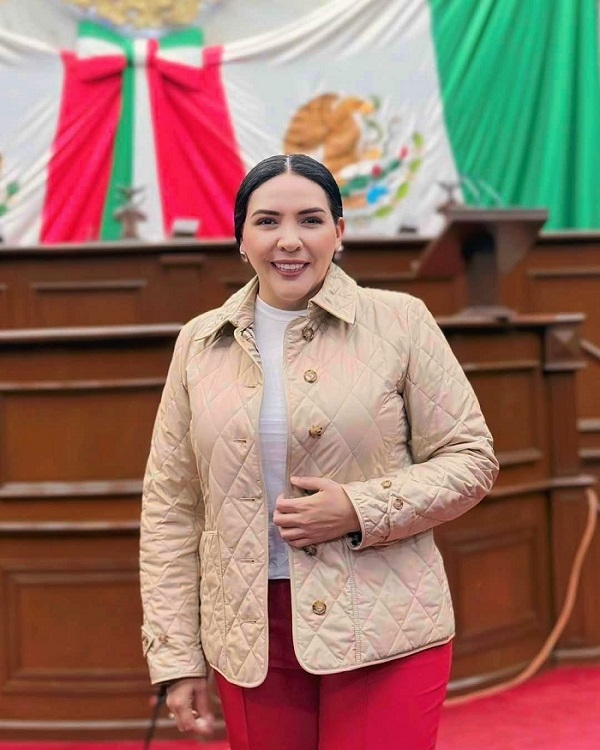 PRI rechazó desaparición de organismos autónomos: Dip. Adriana Campos Huirache 